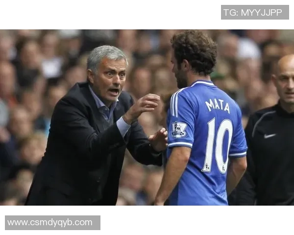 足球明星为何不选择与其他明星恋爱探讨背后的原因与影响 足球明星为何不选择与其他明星恋爱探讨背后的原因与影响